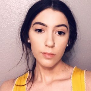 Meet your Posher, Brianna